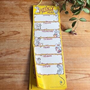 Vintage Weekly Menu Notepad with Mouse Design